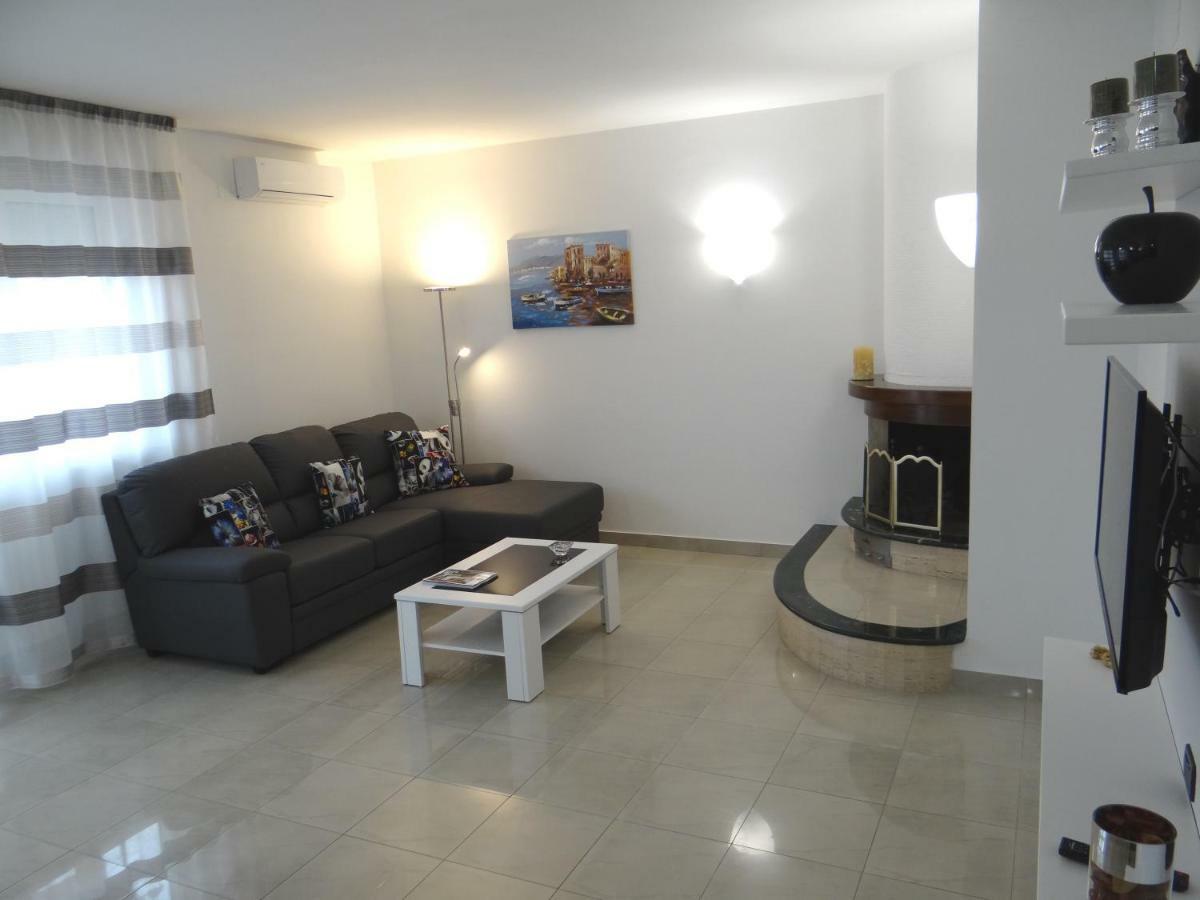 Grande Appartamento Al Mare Martinsicuro Ngoại thất bức ảnh