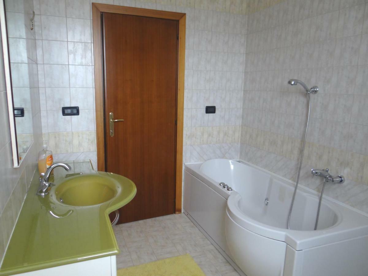 Grande Appartamento Al Mare Martinsicuro Ngoại thất bức ảnh